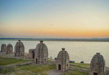 बाथू की लड़ी – रहस्यमय मंदिर जहां पांडव स्वर्ग तक सीढ़ी बनाने लगे, जानिए फिर क्या हुआ!