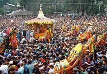 देवी-देवताओं में अटूट आस्था का प्रतीक है कुल्लू दशहरा